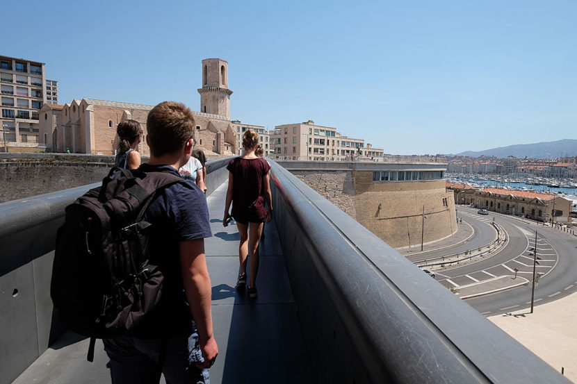 passerelle-mucem-panier