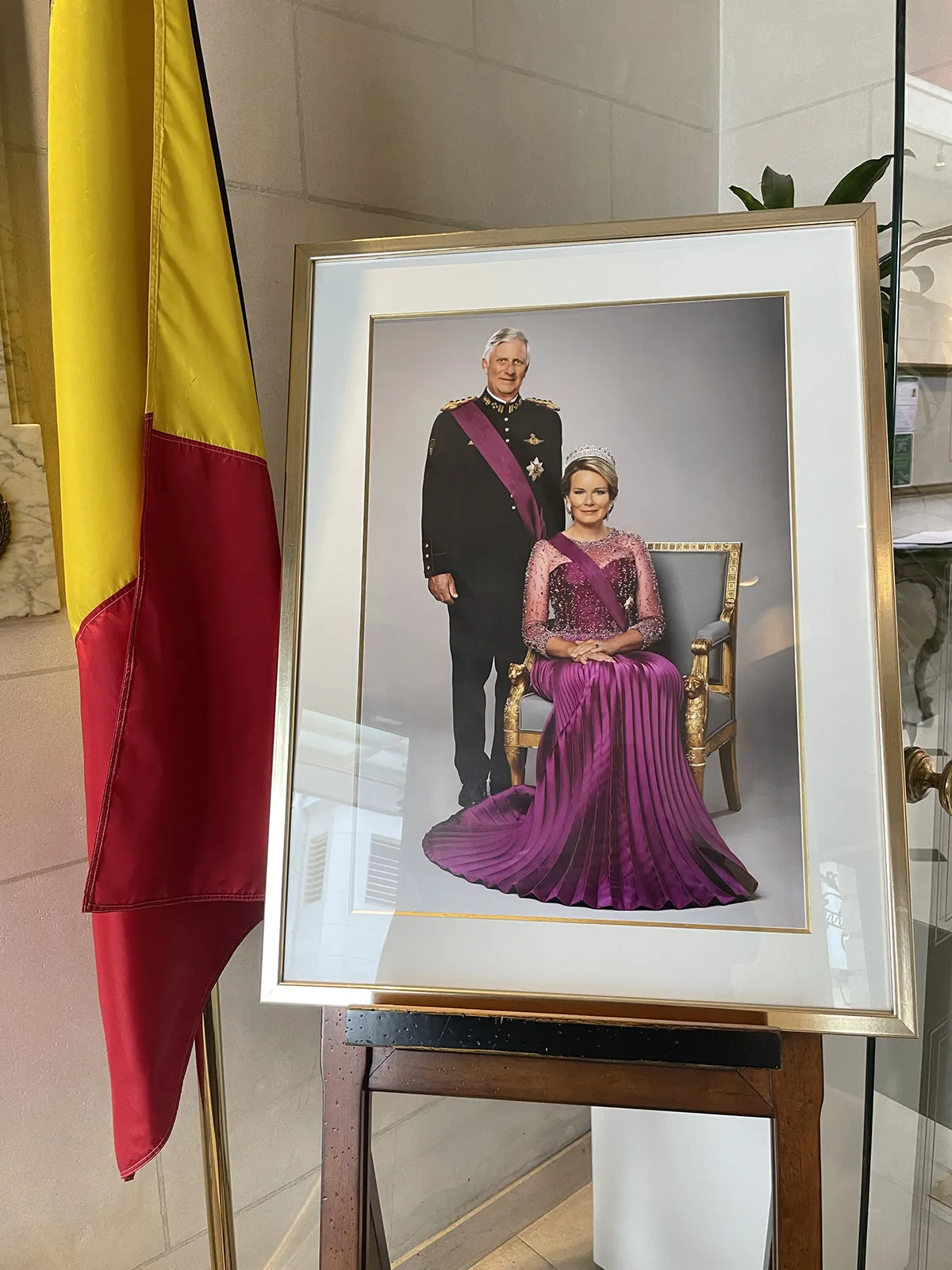 Tirage d'exception du portrait officiel du Roi Philippe et de la Reine Mathilde au Cercle Royal Gaulois